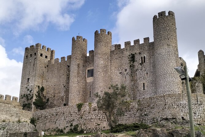 Private Transfer Porto to Lisbon with Nazaré and Óbidos Stops - Logistics and Practical Details