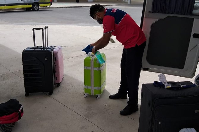 Private transfer R/T Apto-Isla Mujeres ferry dock-Apto With ferry tickets - The Vehicle Fleet and Onboard Comforts