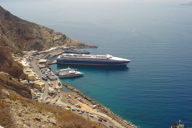 Private Transfer - Santorini Airport, Port & Hotel - Modern Vehicles with Wi-Fi for a Connected Journey