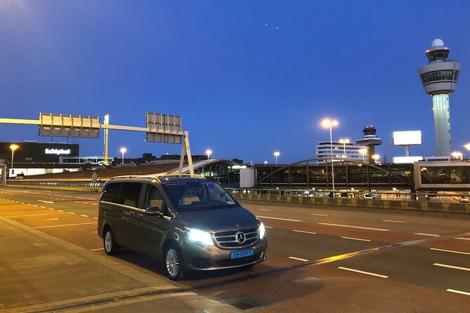 Private transfer Schiphol (AMS) to or from Rotterdam - Accessibility and Service Policies