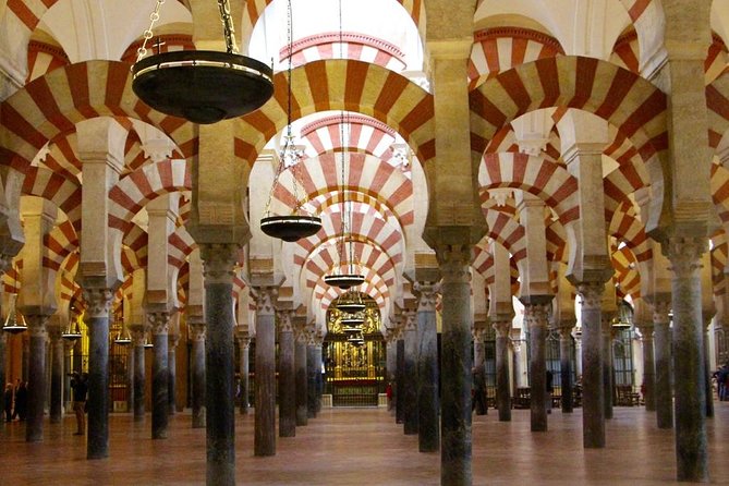 Private Transfer Seville to Granada with a Tour of Cordoba/Mosque - Logistics and Practical Details of the Tour