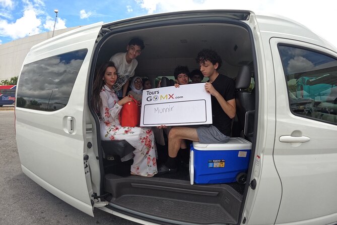 Private transfer to Cancun Airport to Hotel Zone - Vehicle Comfort and Accessibility