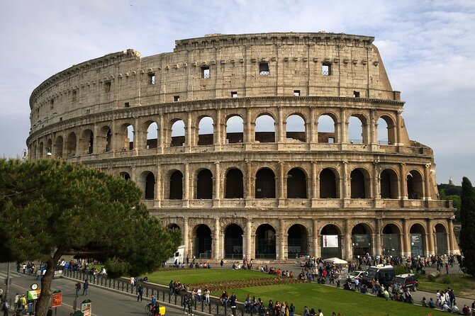 Private transfer to/from Civitavecchia port van Mercedes V class - Booking and Cancellation Policy