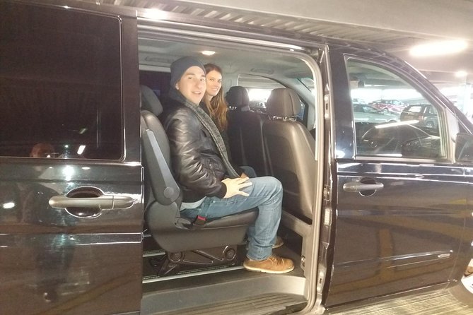 Private transfer to Southampton with a stop at Stonehenge - Expert Drivers with Local Knowledge