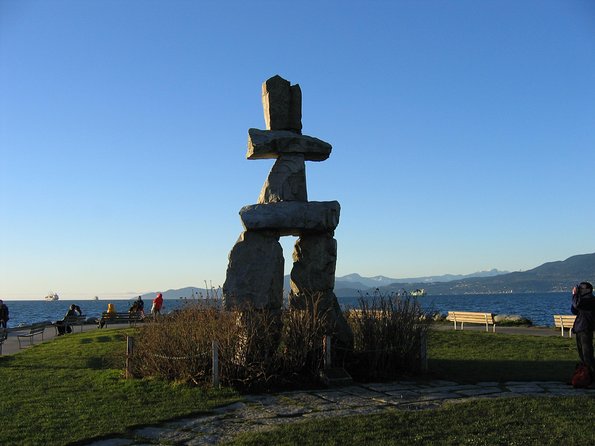 Private Transfer, Vancouver, BC to Vancouver Cruise Ship Terminal, VIP SUV - Private VIP SUV Transfer from Vancouver Hotel to Cruise Ship Terminal for Up to 5 People