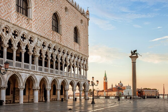 Private Transfer: Venice to Marco Polo Airport VCE in Luxury Van - Flexible Waiting Time and Punctual Service