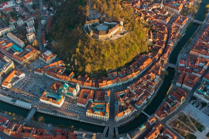 Private Transfer Zagreb -Dubrovnik with Stop in Split - The Experience Provider: Mapping Croatia