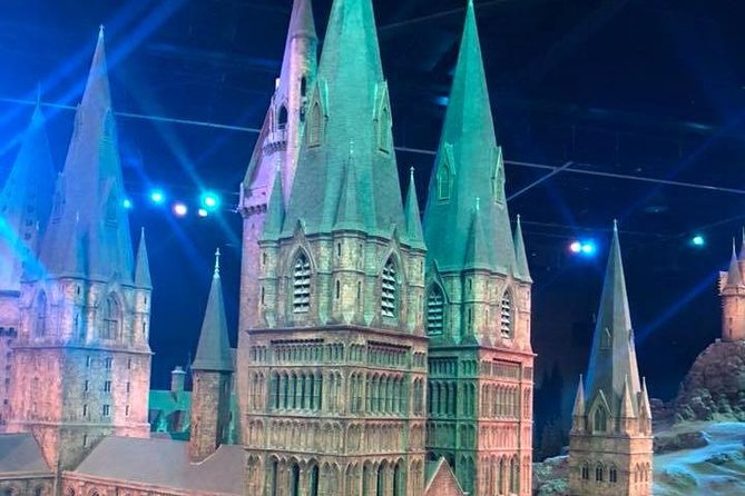 Private Transfers between London & Harry Potter Warner Studio - What Sets This Transfer Apart from Other Options