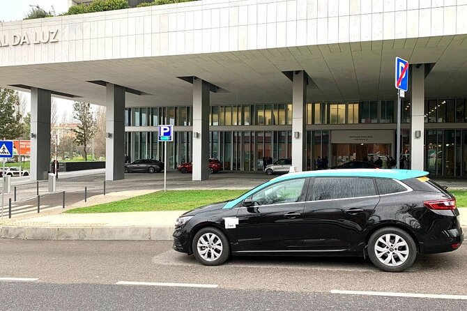 Private Transport from the Airport to the Center of Lisbon - Efficient and Reliable Airport Transfer in Lisbon for $29.67