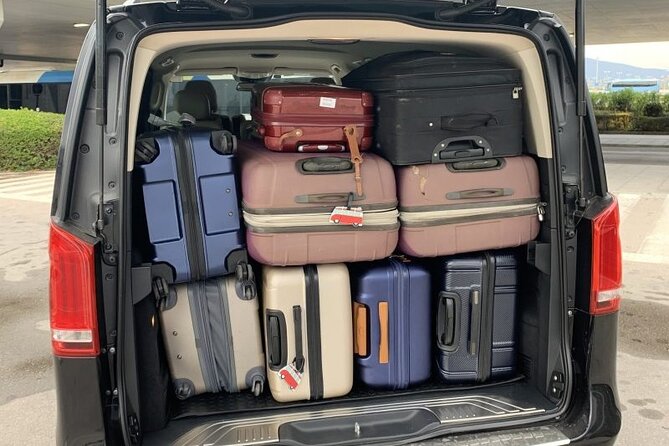 Private Transport from/to Croatia Hotel, Ports and Split Airport - The Experience: Friendly, Flexible, and Trustworthy Service