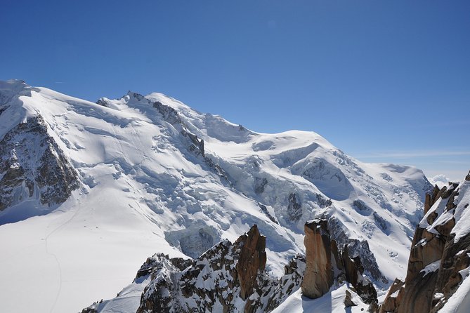 Private Transport to Chamonix from Geneva with driver-guide - The Hassle-Free Journey from Geneva to Chamonix