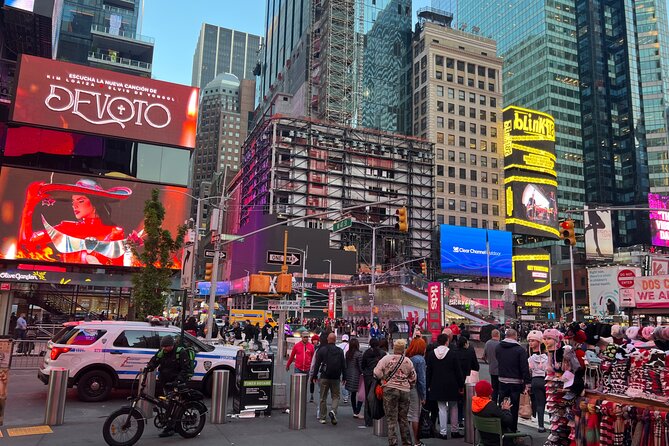 Private Transportation from J.F.K. International Airport - The Vehicle: Clean, Odorless, and Modern