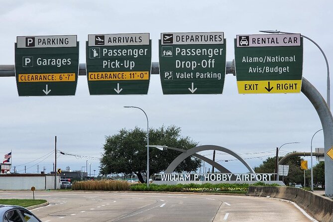 Private Transportation Hobby Airport (HOU) Departure Drop off - Service Hours and Availability