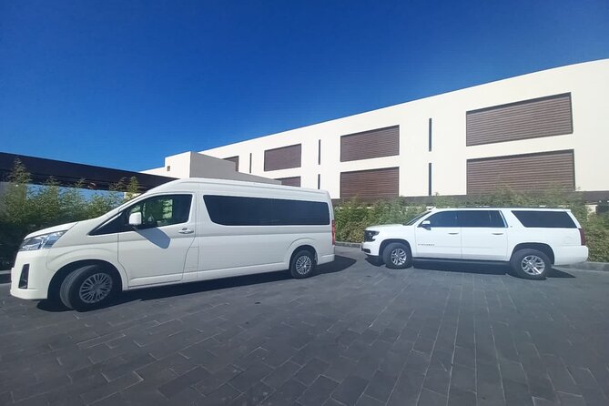 Prívate Transportation Service - Flexibility with Stops and Extra Requests