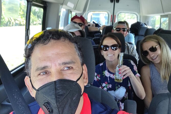 Private Transportation Service to Cancun Airport - How the Driver Meets You and Handles Your Drop-off