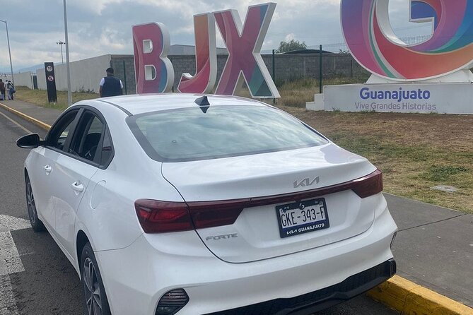 Private transportation to Mexico City Airport - The Sum Up: A Practical Choice for Small Groups Traveling to the Airport