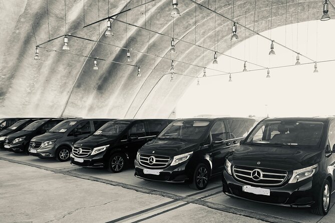 Private transportation Train station from Atocha to Madrid - The Mercedes V Minivan: Style and Comfort in Transit