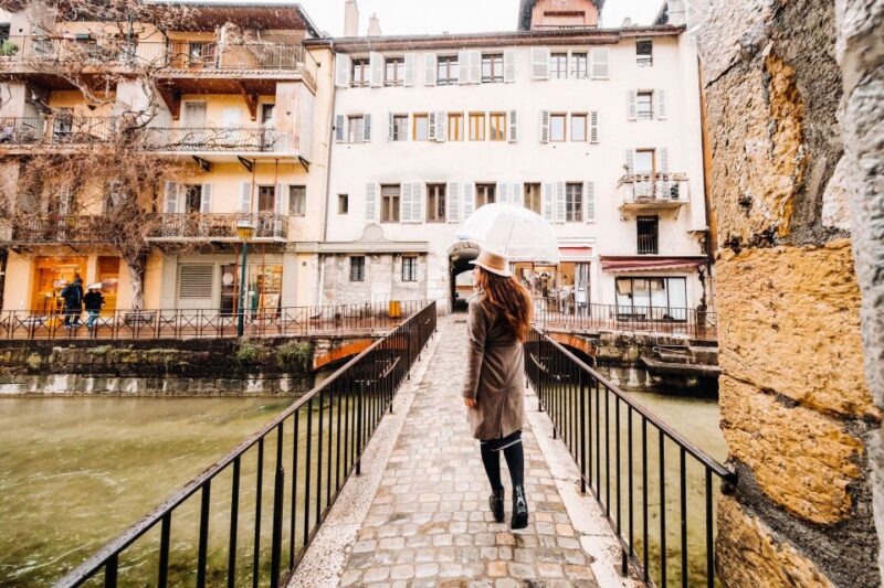 Private Trip From Geneva to Annecy in France - The Guide’s Approach and Multilingual Service