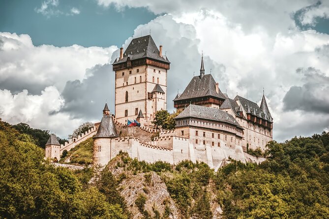 Private trip from Prague to Pilsen Brewery-Karlstejn Castle Stop - Relaxed Lunch and Cultural Moments in Pilsen