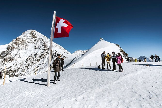 Private trip from Zurich to Jungfraujoch (The Top of Europe) - Exploring Grindelwald: The Gateway to the Alps