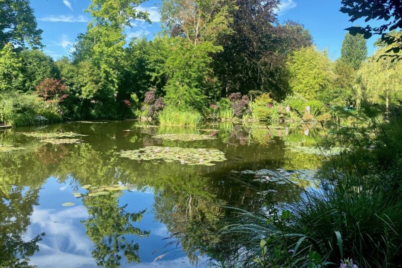 Private Trip Giverny Versailles Trianon from Paris - Discover the Charm of Giverny and Versailles with a Private Guided Tour