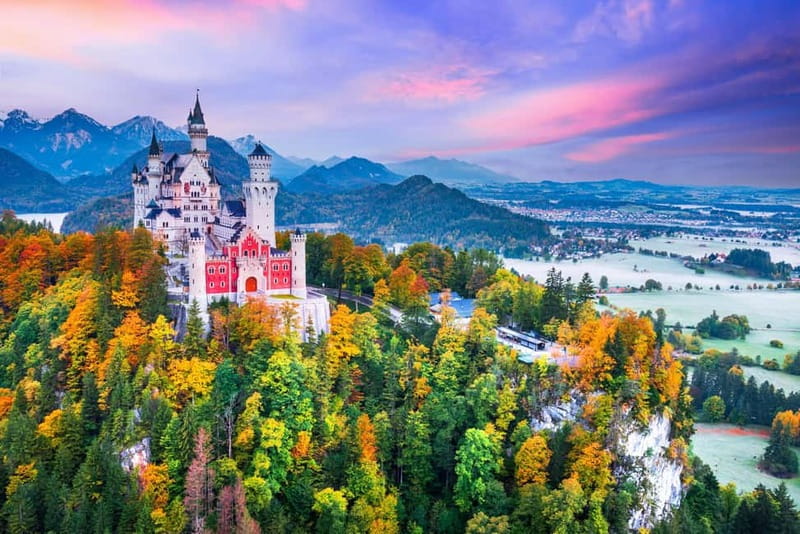 Private trip: Munich to Neuschwanstein Castle with tickets - Vehicle Options for Different Group Sizes
