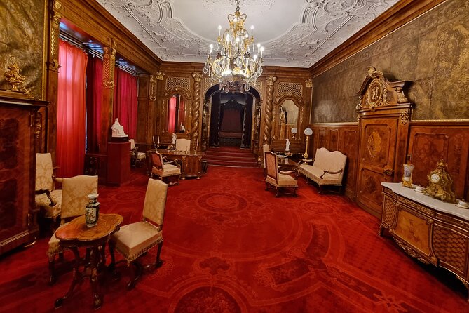 Private Trip to Dracula's Castle, Peles Castle, and Brasov - Who Should Consider This Tour?