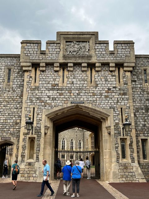 Private trip to Windsor Castle and Stonehenge - Comparing This Tour to Similar Options