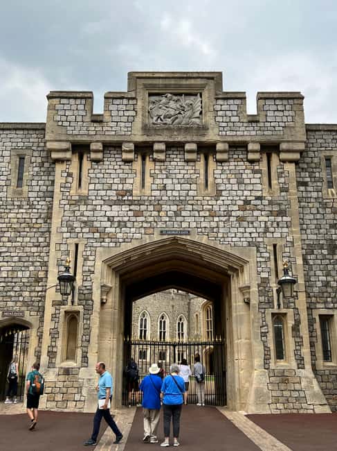 Private trip to Windsor Castle and Stonehenge - Frequently Asked Questions