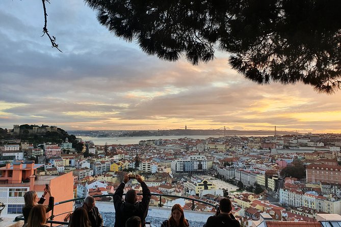 Private Tuk Tuk Guided Tour of Historic Lisbon 2.5 Hours - Practical Aspects and Tour Logistics
