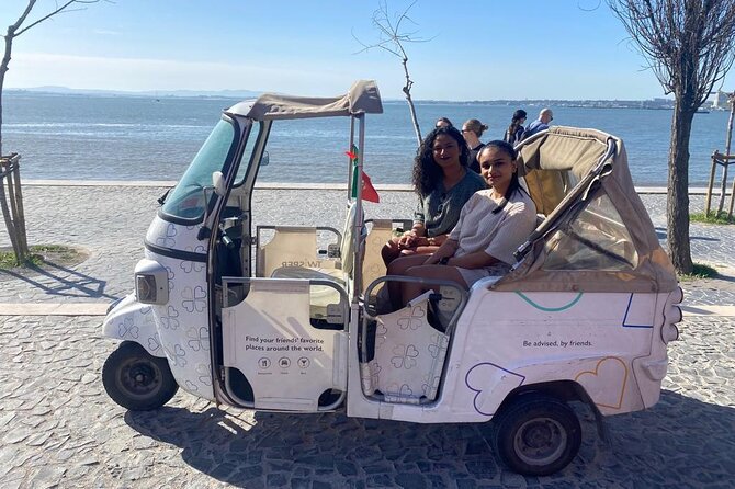 Private Tuk-Tuk Lisbon Tour - Discovering the National Pantheon in Alfama