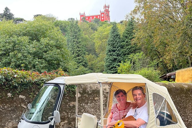 Private Tuk Tuk Tour around Sintra - The Guide Experience: Knowledge, Humor, and Personalization