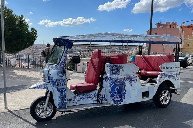 Private Tuk Tuk Tour in Lisbon 1H30 - Discover Lisbons Viewpoints and Neighborhoods in a Private Tuk Tuk