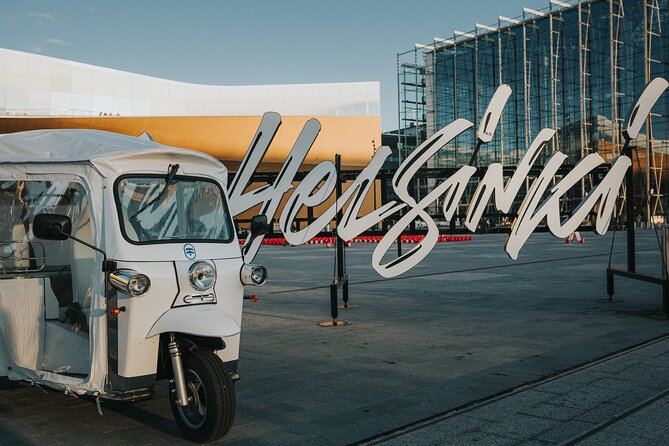 Private TukTuk guided Tour in Helsinki 2,5 hrs - Discovering the WOW Building and Finnish Political Landmarks