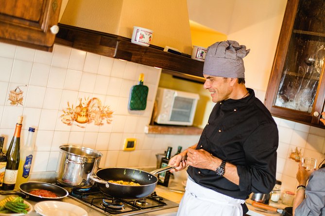 Private Tuscany Cooking Lessons with a Professional Chef - The Prosecco Break and Snacking