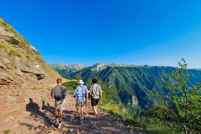 PRIVATE Umoljani Village - Lukomir Village Hike - The Charm of Umoljani Village as the Starting and Ending Point
