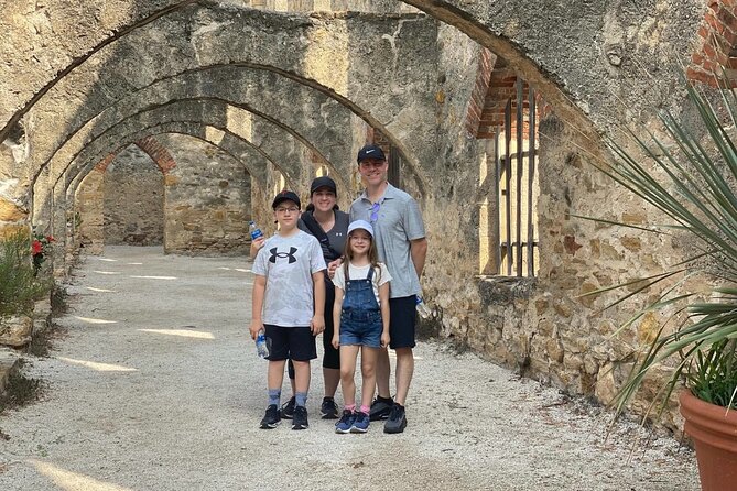 Private UNESCO Missions Tour in San Antonio - Visitor Ratings and the Guide’s Expertise
