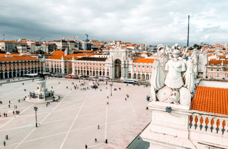 Private Unforgetable Full Day Tour in Lisbon - Key Points