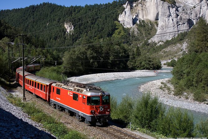 Private unforgettable Swiss Grand Canyon tour - Cross the Swiss Grand Canyon on the Rhaetian Railway