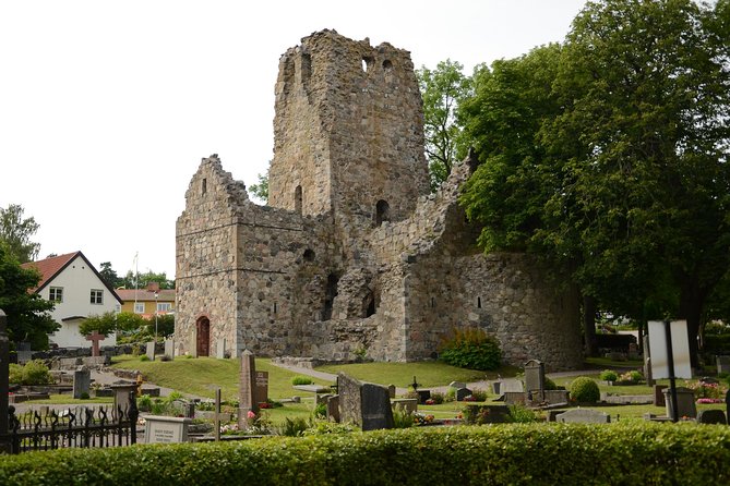 Private Uppsala & Sigtuna Half Day Tour - Discover Sigtuna’s Charming Boardwalk and Historical Sites