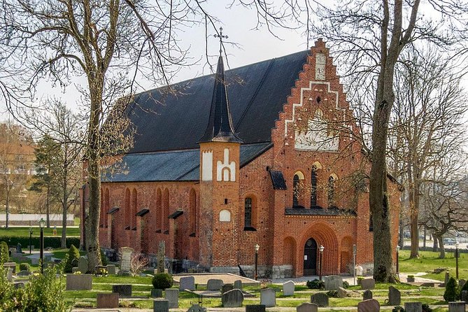 Private Uppsala & Sigtuna Half Day Tour - The Expert Guide and Storytelling Approach