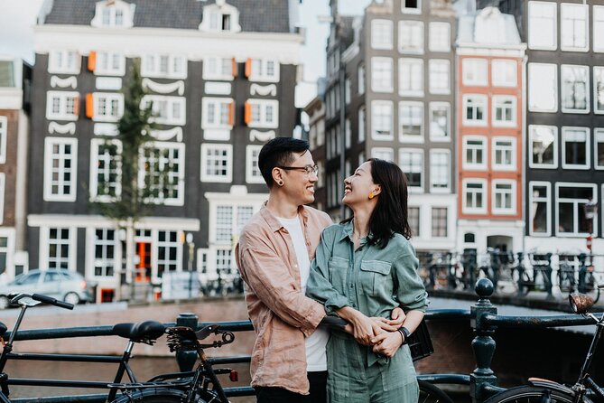 Private Vacation Photography Session with Local Photographer in Amsterdam - What to Expect During the One-Hour Session