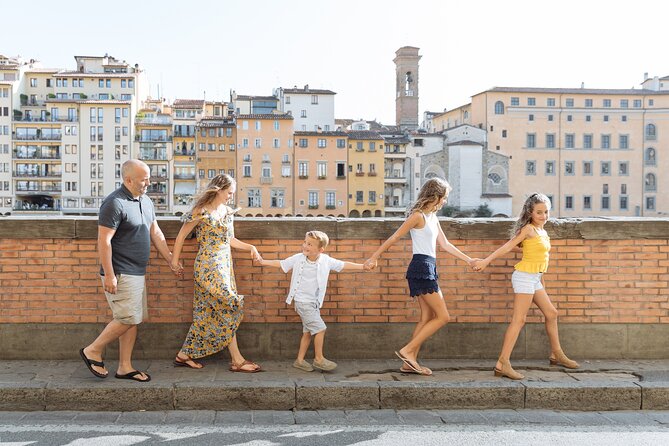 Private Vacation Photography Session with Local Photographer in Florence - Expert Local Photographer and Personalized Tips