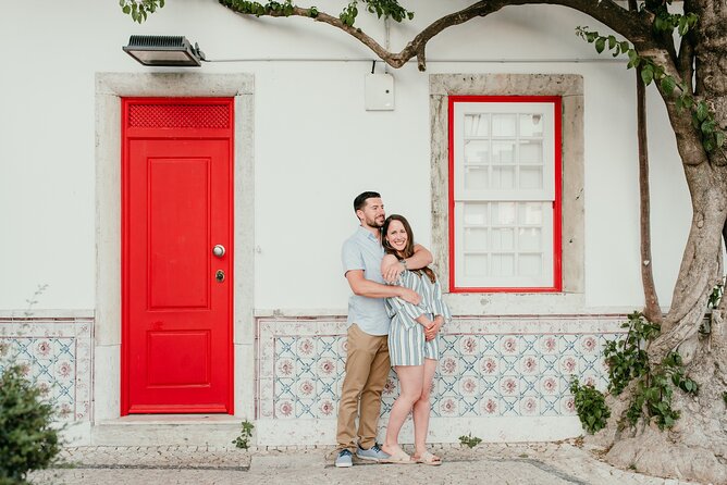 Private Vacation Photography Session with Local Photographer in Lisbon - Logistics and Practical Tips