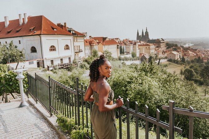 Private Vacation Photography Session with Local Photographer in Prague - Benefits of Booking This Personalized Photoshoot
