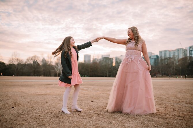 Private Vacation Photoshoot with Photographer in Anaheim - Locations for the Photoshoot in Anaheim & Buena Park