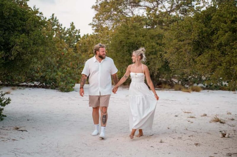 Private Vacation Photoshoot with Photographer in Cape May - Key Points