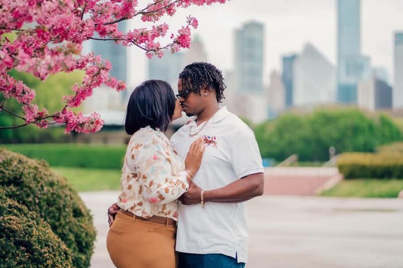 Private Vacation Photoshoot with Photographer in Cleveland - What to Expect from the Session Duration and Pacing