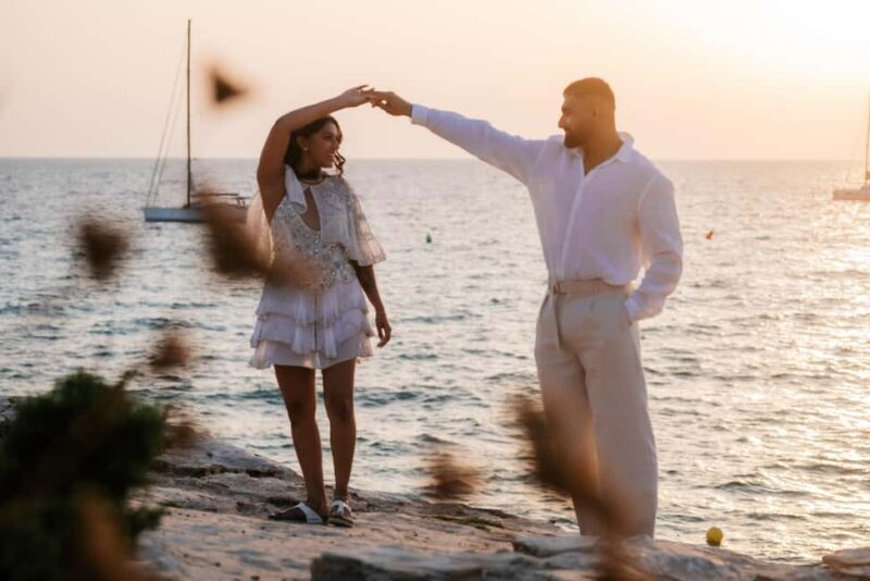 Private Vacation Photoshoot with Photographer in Ibiza - Accessibility and Flexibility of the Tour