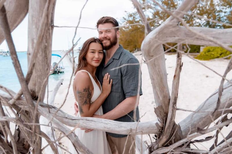 Private Vacation Photoshoot with Photographer in Oahu - The Experience of Sabrina: An Expert Photographer